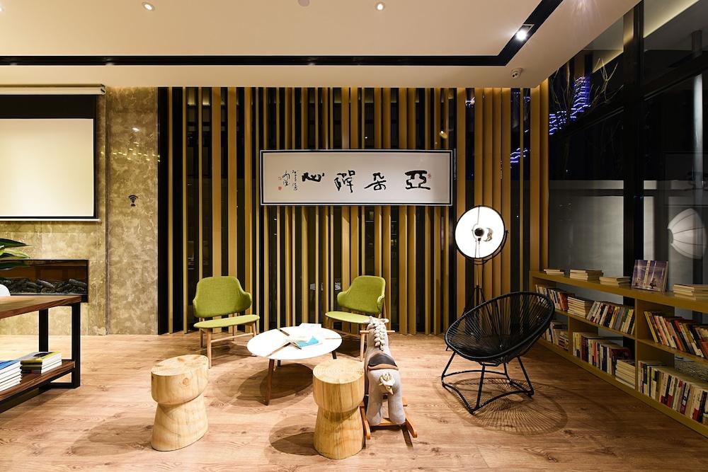 Atour Hotel Zhangjiakou Exterior foto